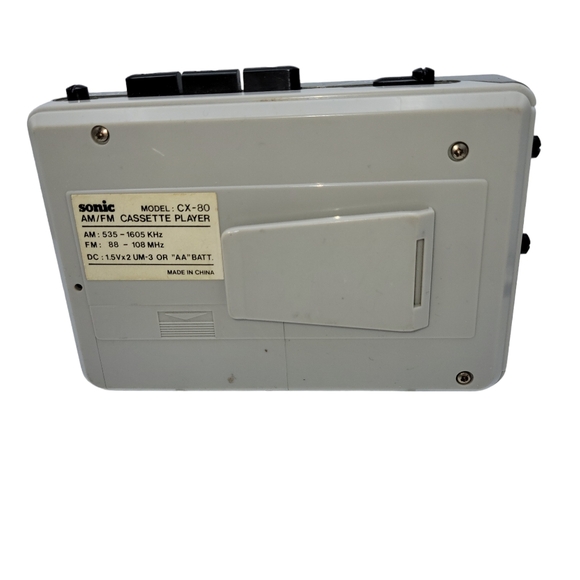 Vintage Sonic FXB Bass Boost Am/Fm Stereo Cassette Player - Picture 3 of 13